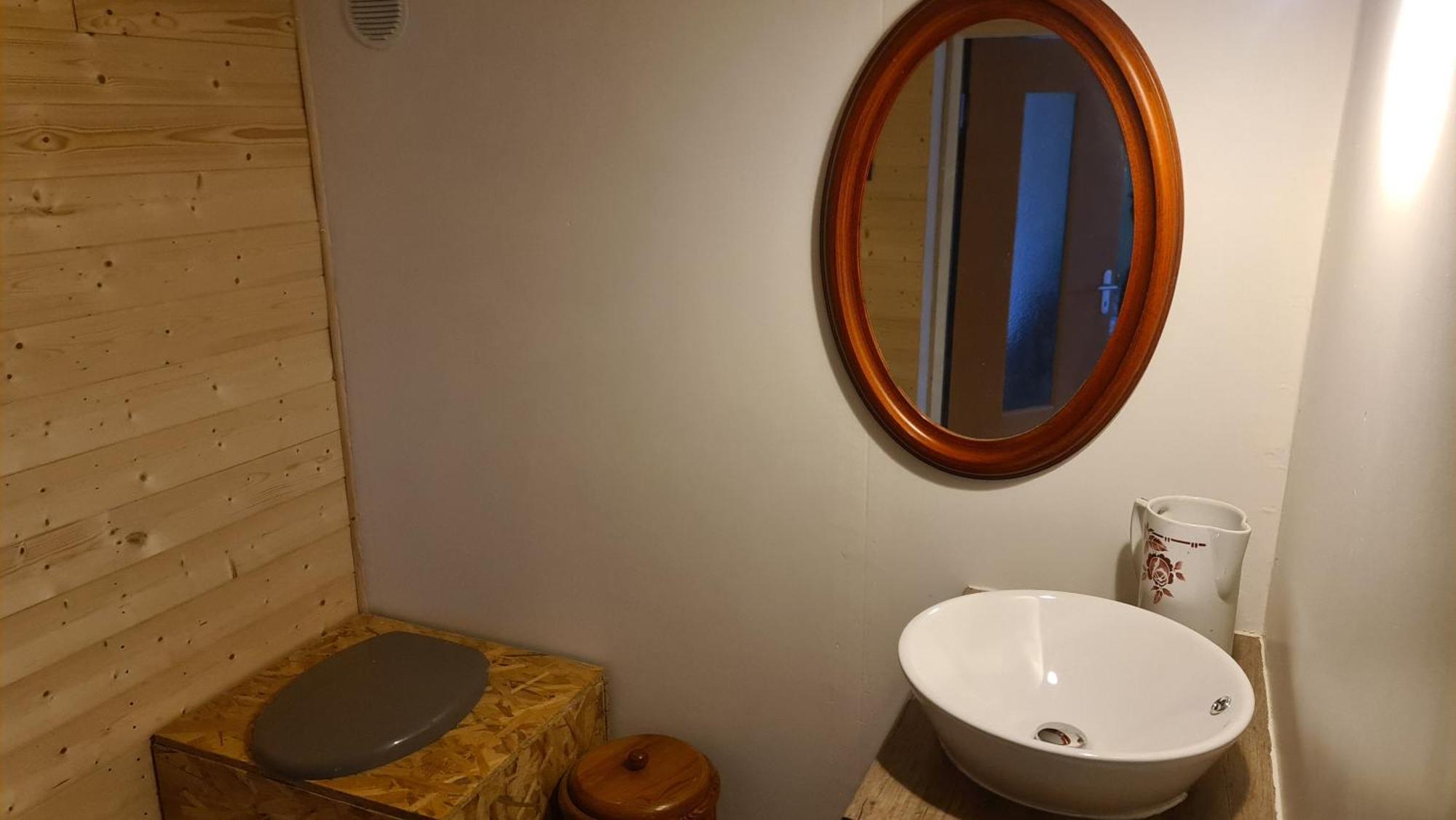 Chambre A La Ferme, Les Vergers Du Muscardin Breel 外观 照片